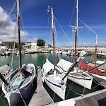 Cocon Avec Jardinet, Au Coeur De Martin De Re * Saint-Martin-de-Ré